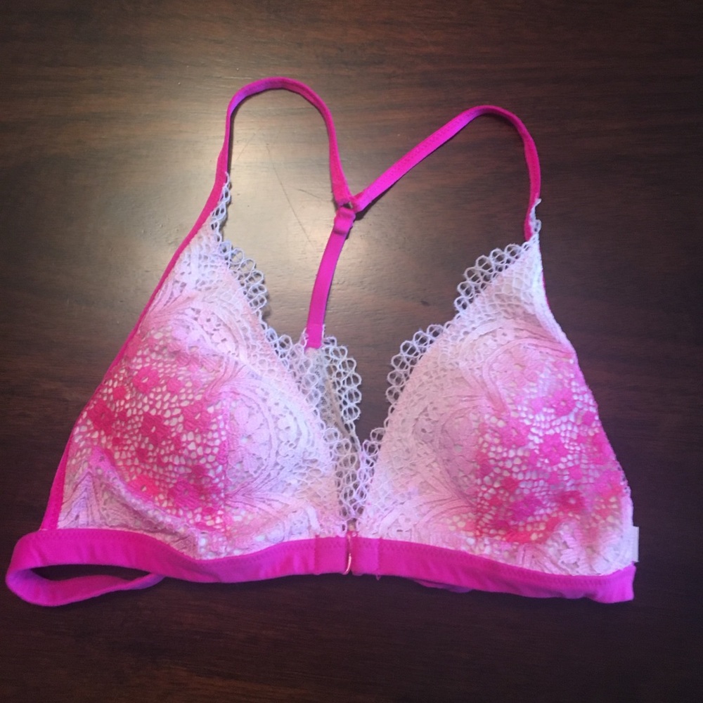 Pink lace Victoria’s Secret bralette size medium